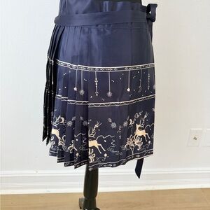 Elegant Navy Blue Skirt with Reindeer Design